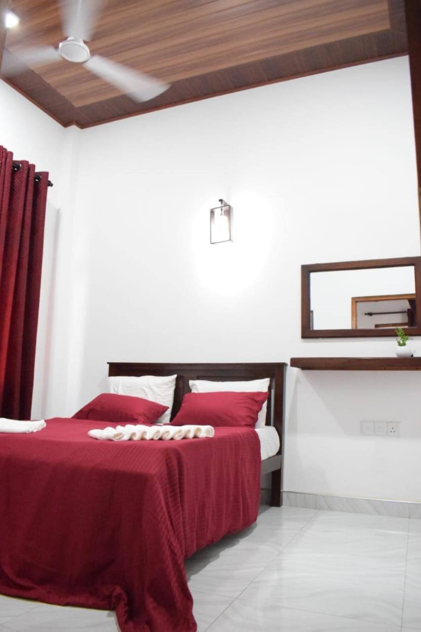 The Alexis'S Guest House Negombo Exterior foto
