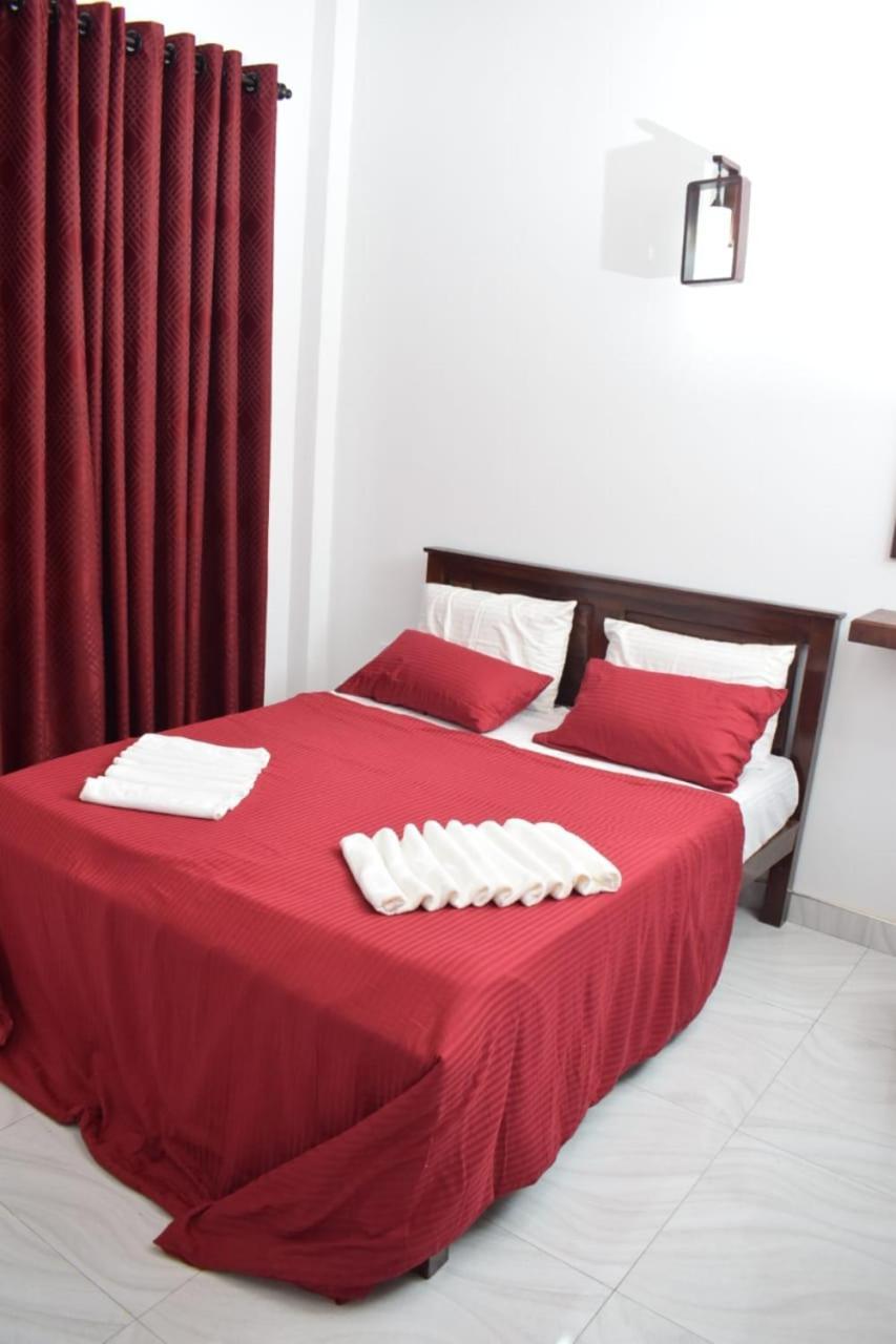 The Alexis'S Guest House Negombo Exterior foto