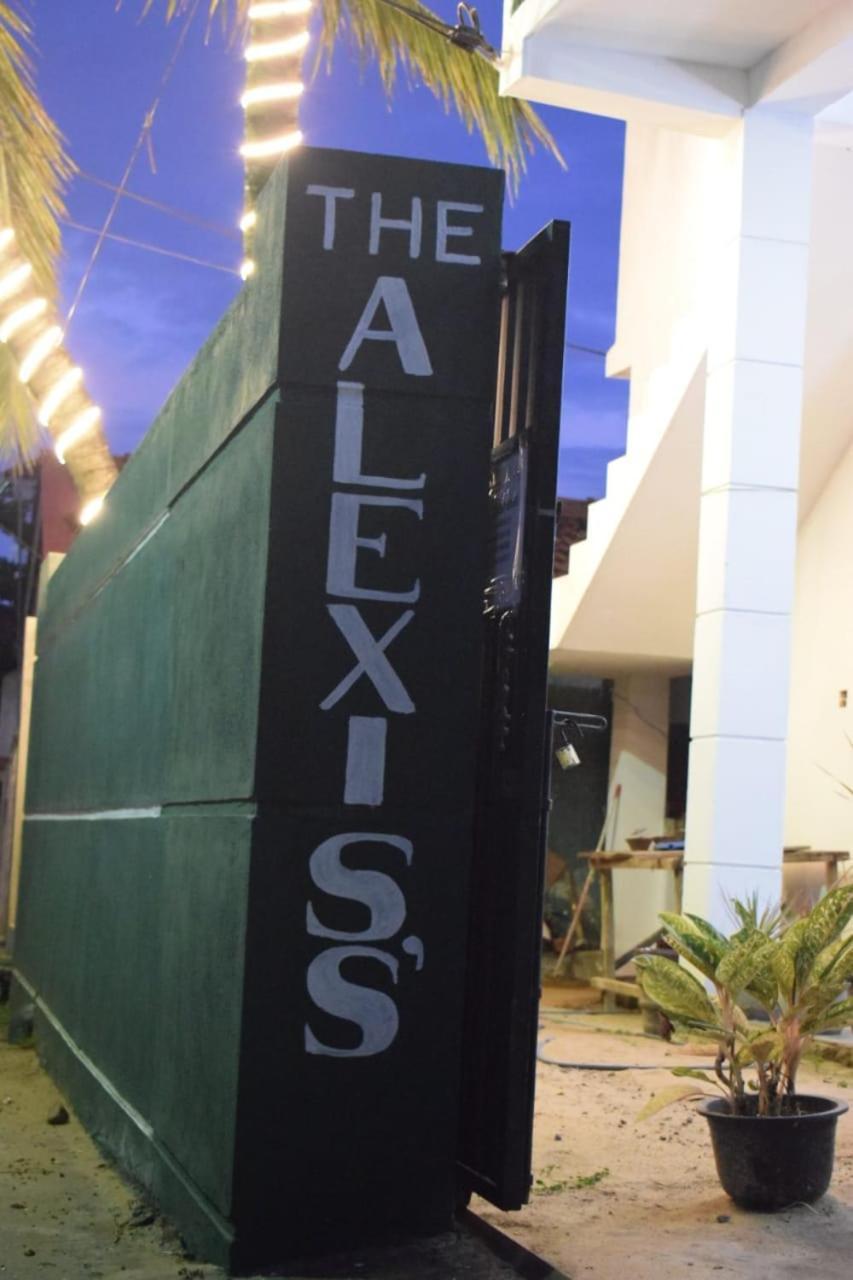 The Alexis'S Guest House Negombo Exterior foto