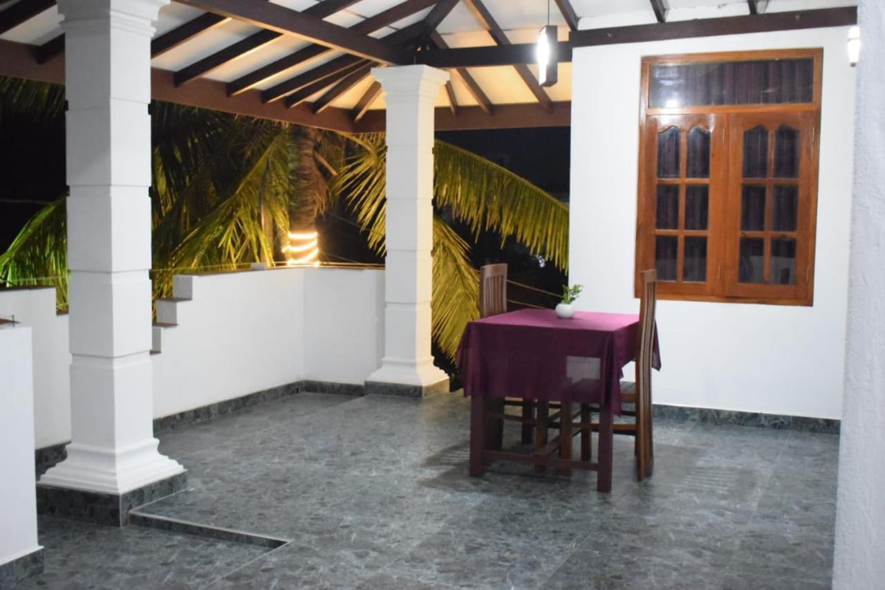 The Alexis'S Guest House Negombo Exterior foto